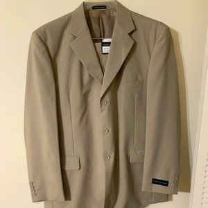 NWT  Vittorio St Angelo  Men’s Suit- jacket size is 48L and Pants are 42.
